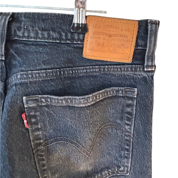 Levi’s Wedgie Straight Premium Jeans Dark Wash High Rise Denim Size 29 - Picture 8 of 12